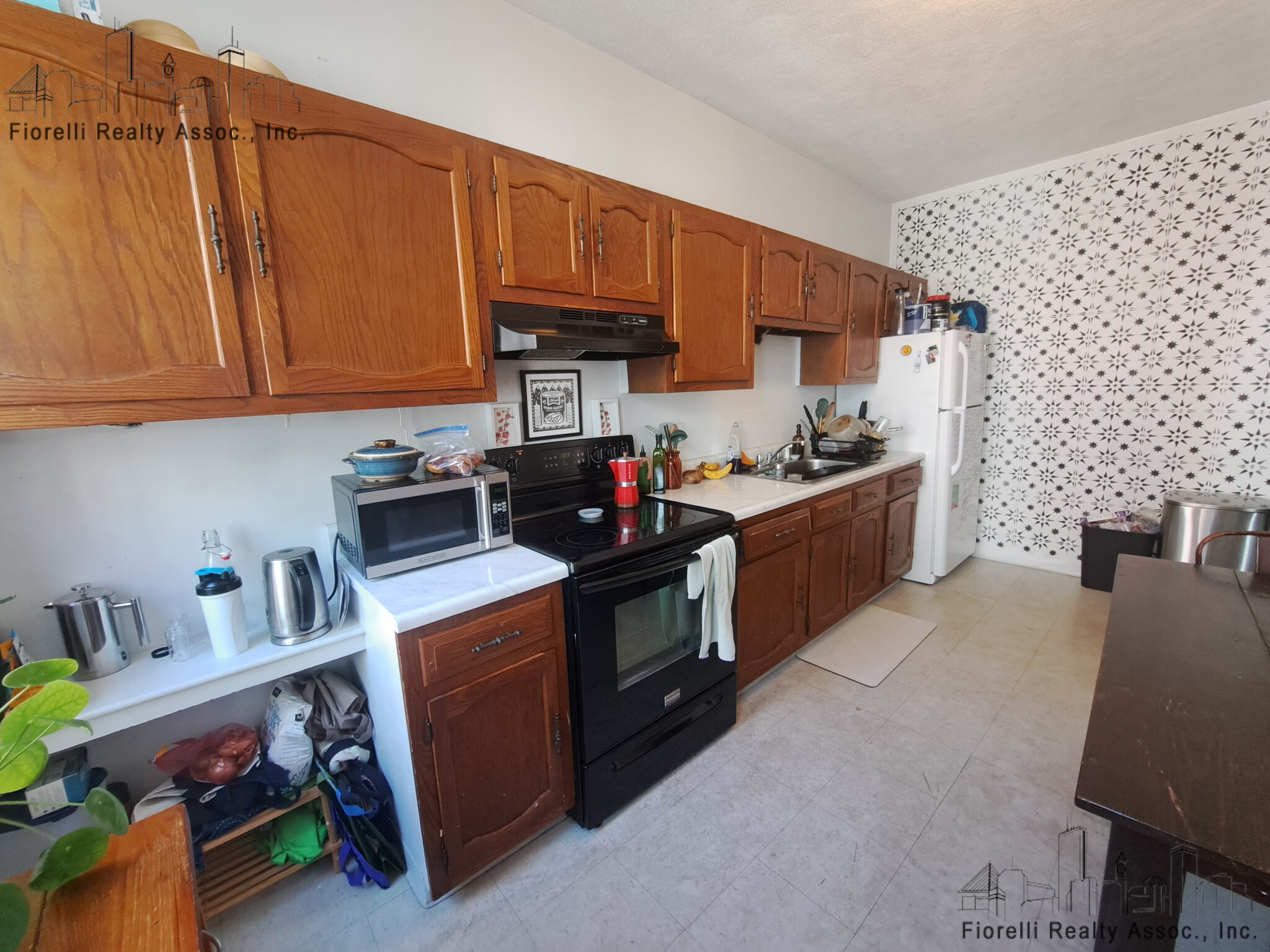 2.5 bed, 1 bath apartment for rent at 70 North Margin St Unit 3, North End — photo 5 of 11