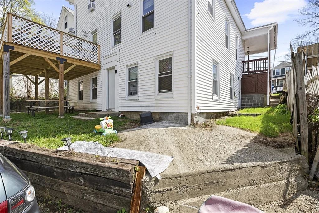 3 bed, 1 bath apartment for rent at 70 North St Unit 70, Ware — photo 29 of 29