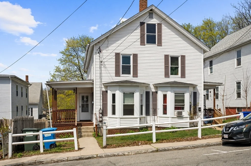 3 bed, 1 bath apartment for rent at 70 North St Unit 70, Ware — photo 1 of 29