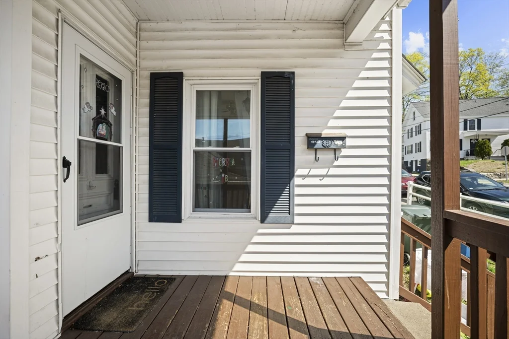3 bed, 1 bath apartment for rent at 70 North St Unit 70, Ware — photo 26 of 29