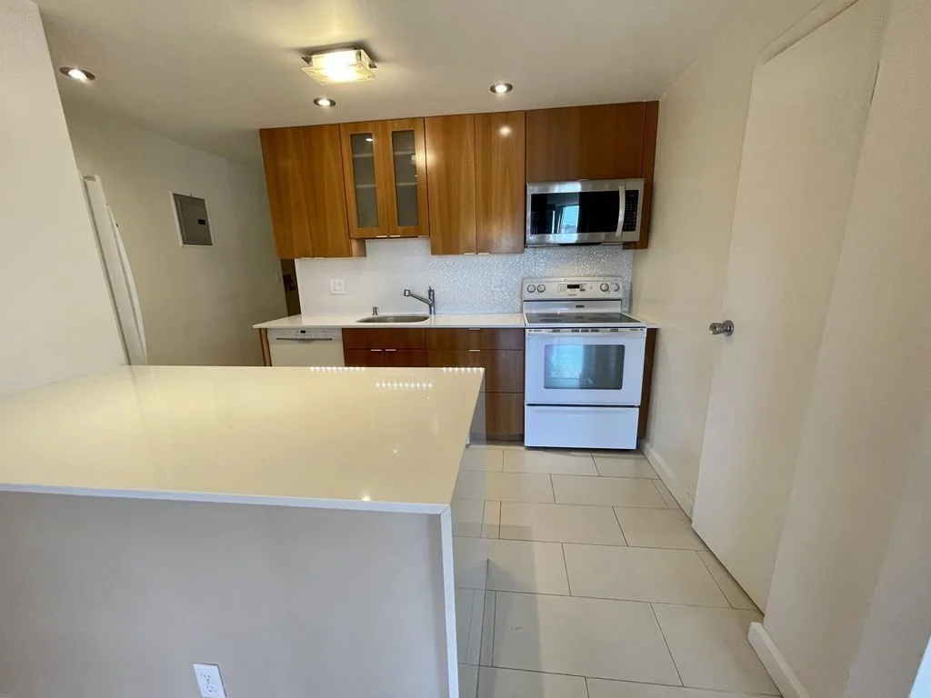 2 bed, 1 bath apartment for rent at 70 Park St Unit 76, Coolidge Corner — photo 9 of 21
