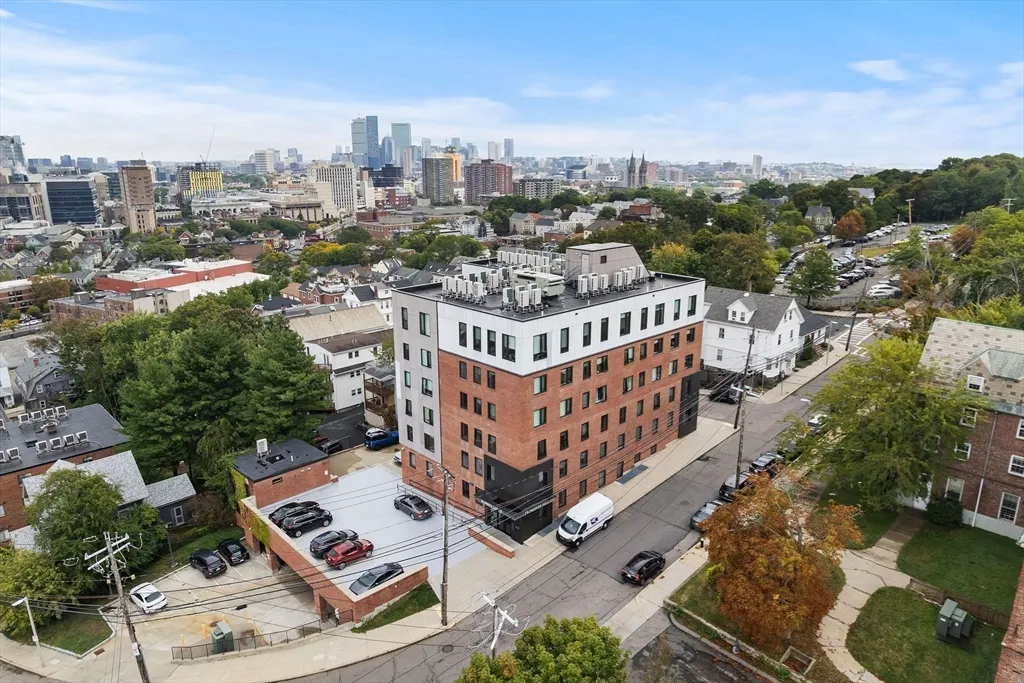 2 bed, 2 bath apartment for rent at 70 Parker Hill Ave Unit 105, Coolidge Corner — photo 1 of 15