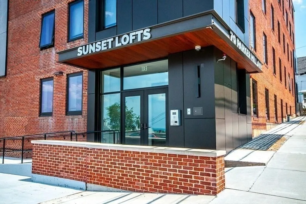 2 bed, 2 bath apartment for rent at 70 Parker Hill Ave Unit 105, Coolidge Corner — photo 15 of 15