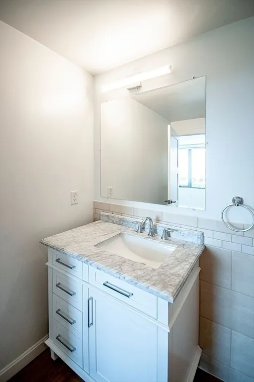 2 bed, 2 bath apartment for rent at 70 Parker Hill Ave Unit 201, Mission Hill — photo 10 of 16