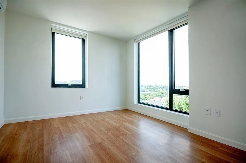 2 bed, 2 bath apartment for rent at 70 Parker Hill Ave Unit 301, Coolidge Corner — photo 5 of 18