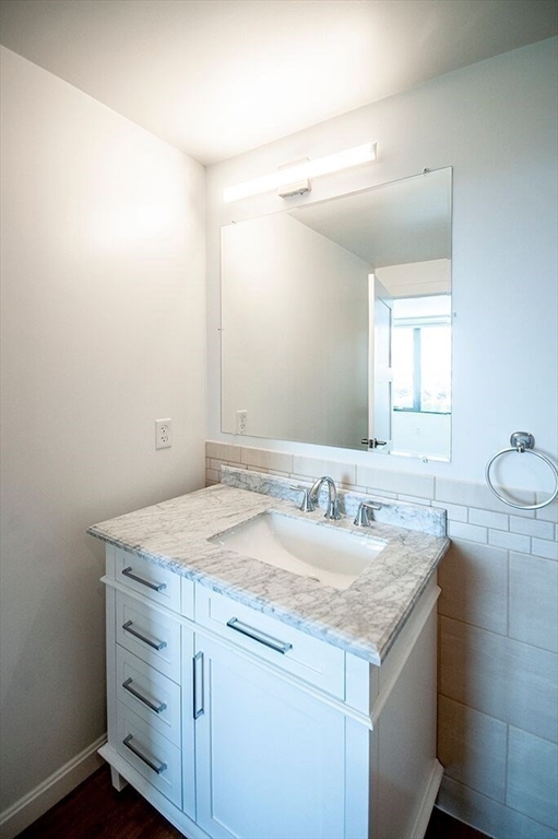 2 bed, 2 bath apartment for rent at 70 Parker Hill Ave Unit 401, Mission Hill — photo 13 of 18