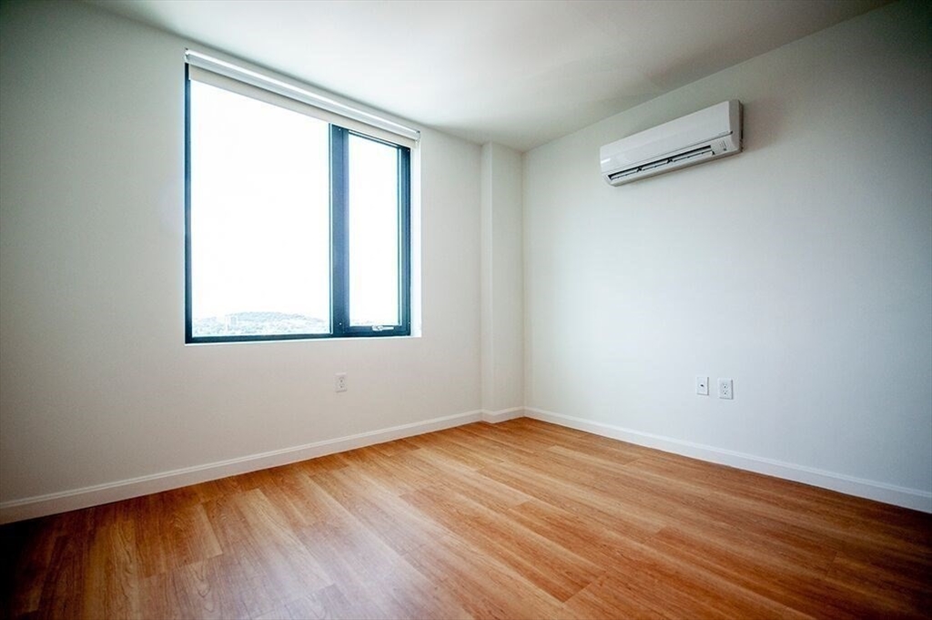 2 bed, 2 bath apartment for rent at 70 Parker Hill Ave Unit 401, Mission Hill — photo 11 of 18