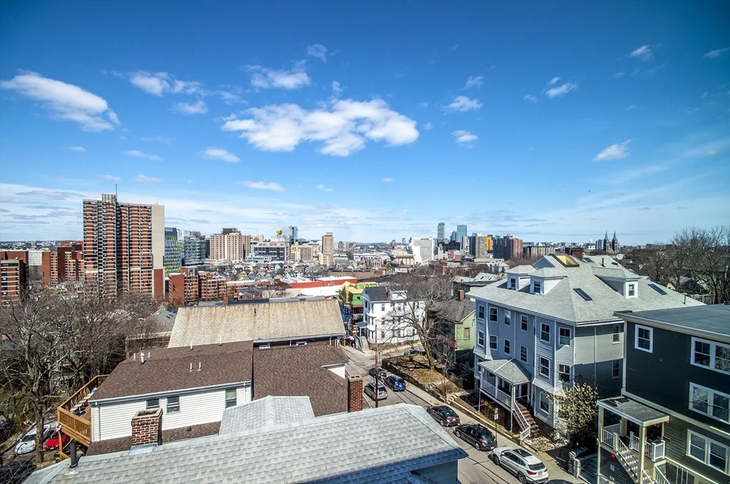 2 bed, 2 bath apartment for rent at 70 Parker Hill Ave Unit 505, Coolidge Corner — photo 11 of 16