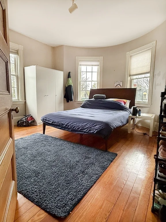 3 bed, 2 bath apartment for rent at 70 Perry St Unit 3, Coolidge Corner — photo 10 of 27