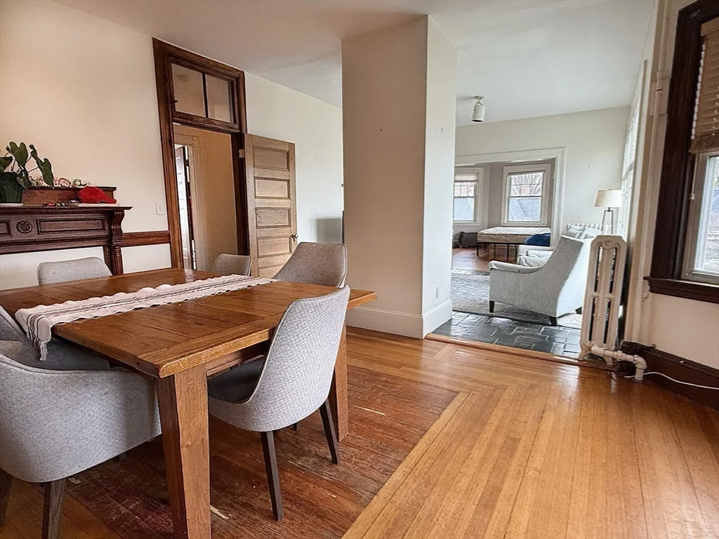 3 bed, 2 bath apartment for rent at 70 Perry St Unit 3, Coolidge Corner — photo 3 of 27
