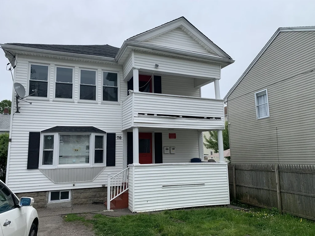 3 bed, 1 bath apartment for rent at 70 Price Pl Unit 1, Fall River — photo 8 of 8
