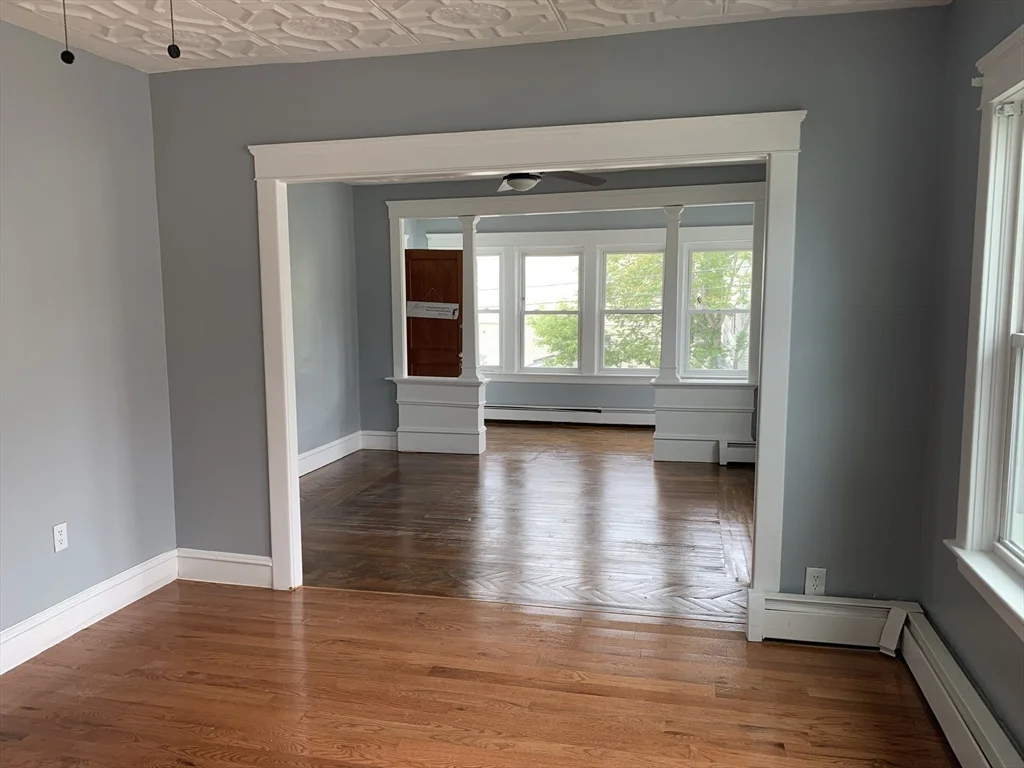 3 bed, 1 bath apartment for rent at 70 Price Pl Unit 2, Fall River — photo 3 of 11