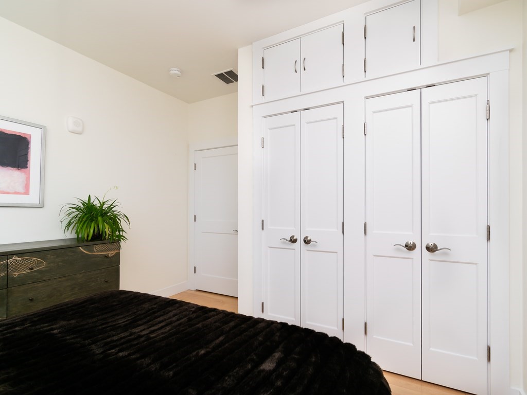 2 bed, 1 bath apartment for rent at 70 Prospect St Unit 304, Union Square — photo 6 of 11