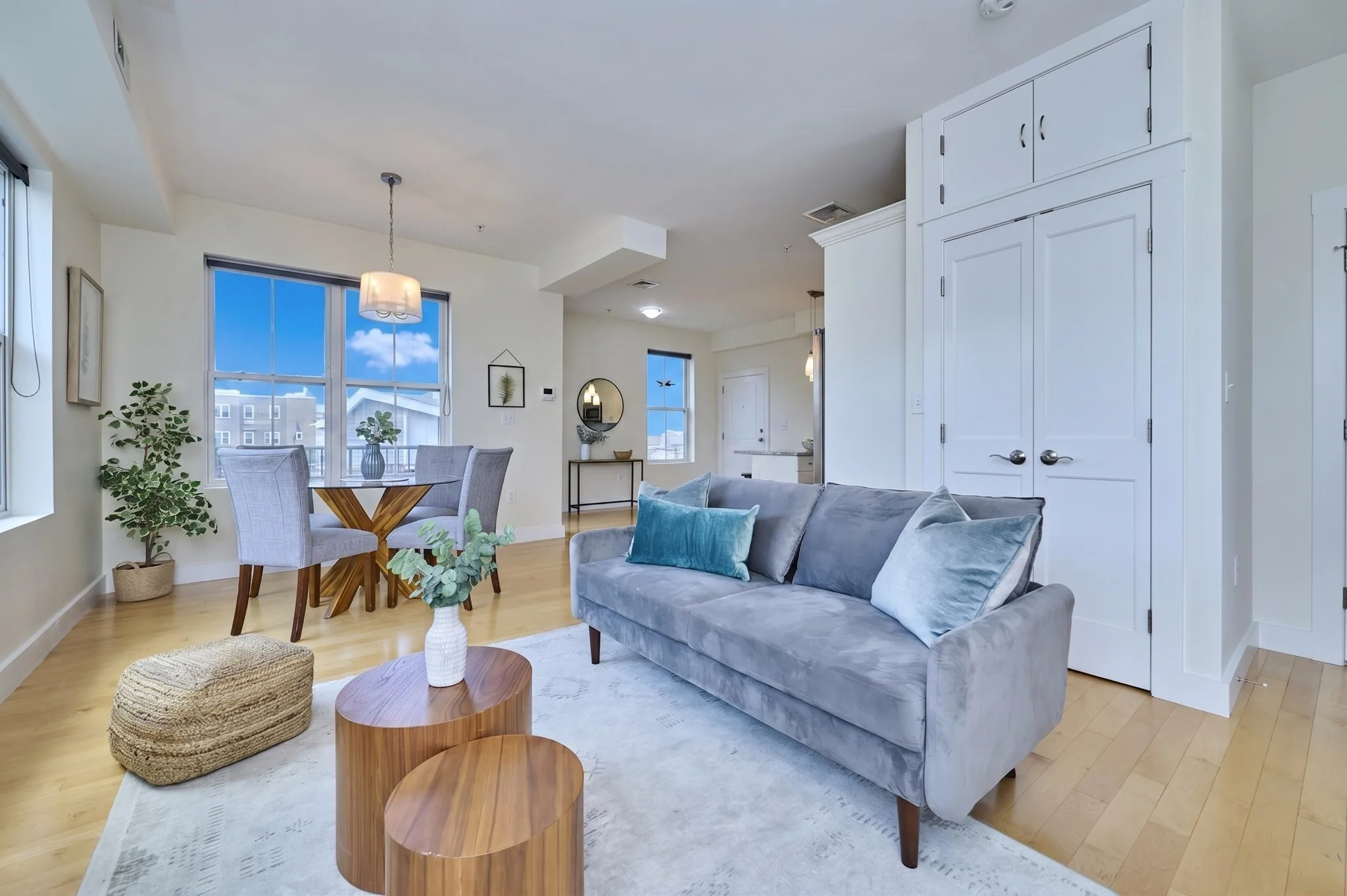 2 bed, 1 bath apartment for rent at 70 Prospect St Unit 304, Union Square — photo 3 of 26