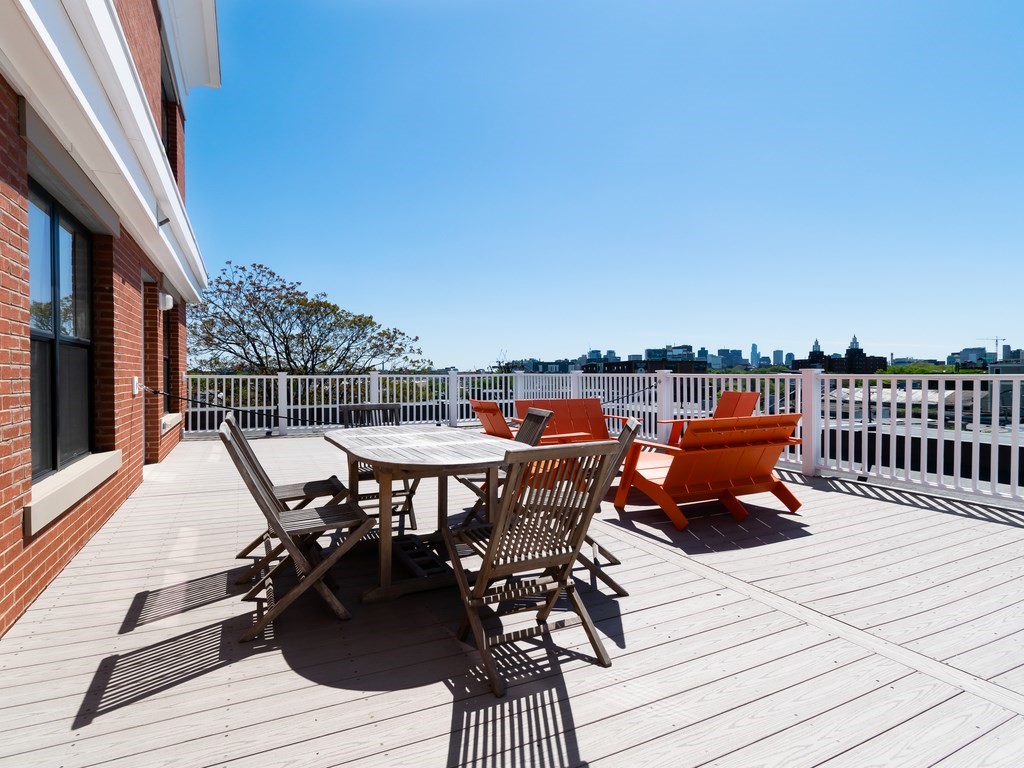 2 bed, 1 bath apartment for rent at 70 Prospect St Unit 304, Union Square — photo 3 of 11