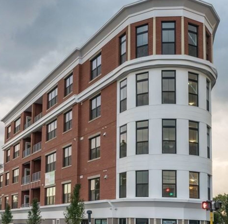 2 bed, 2 bath apartment for rent at 70 Prospect St Unit 402, Somerville