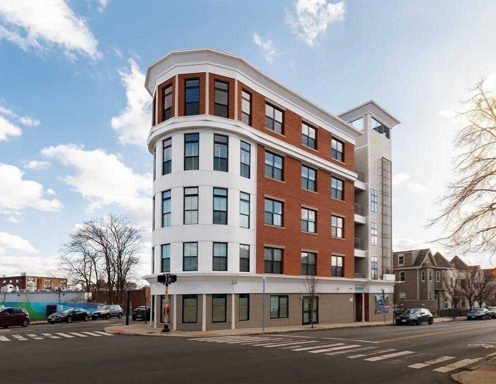 2 bed, 2 bath apartment for rent at 70 Prospect St Unit 403, Union Square — photo 32 of 33