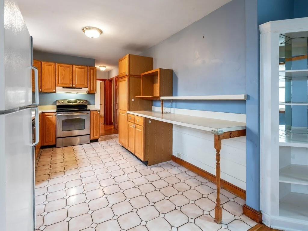 3 bed, 2 bath apartment for rent at 70 Ridge Rd, Marlborough — photo 19 of 36