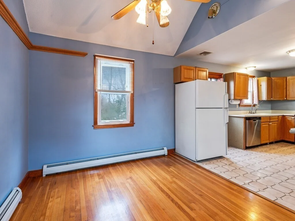 3 bed, 2 bath apartment for rent at 70 Ridge Rd, Marlborough — photo 21 of 36