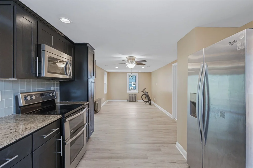 4 bed, 2 bath apartment for rent at 70 Riverside Ave, Attleboro — photo 5 of 42