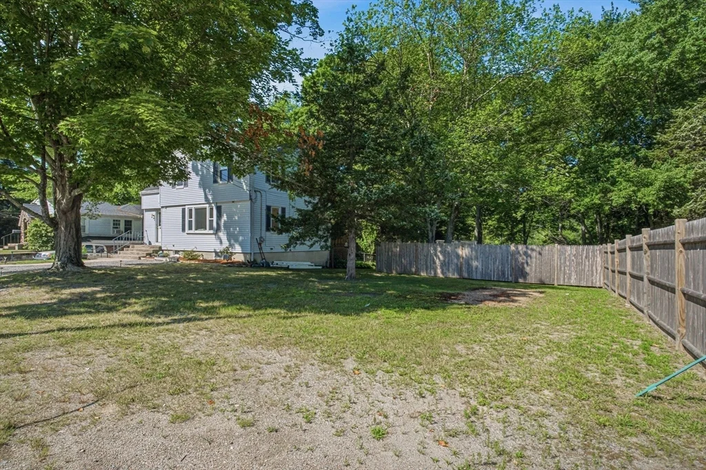 4 bed, 2 bath apartment for rent at 70 Riverside Ave, Attleboro — photo 40 of 42