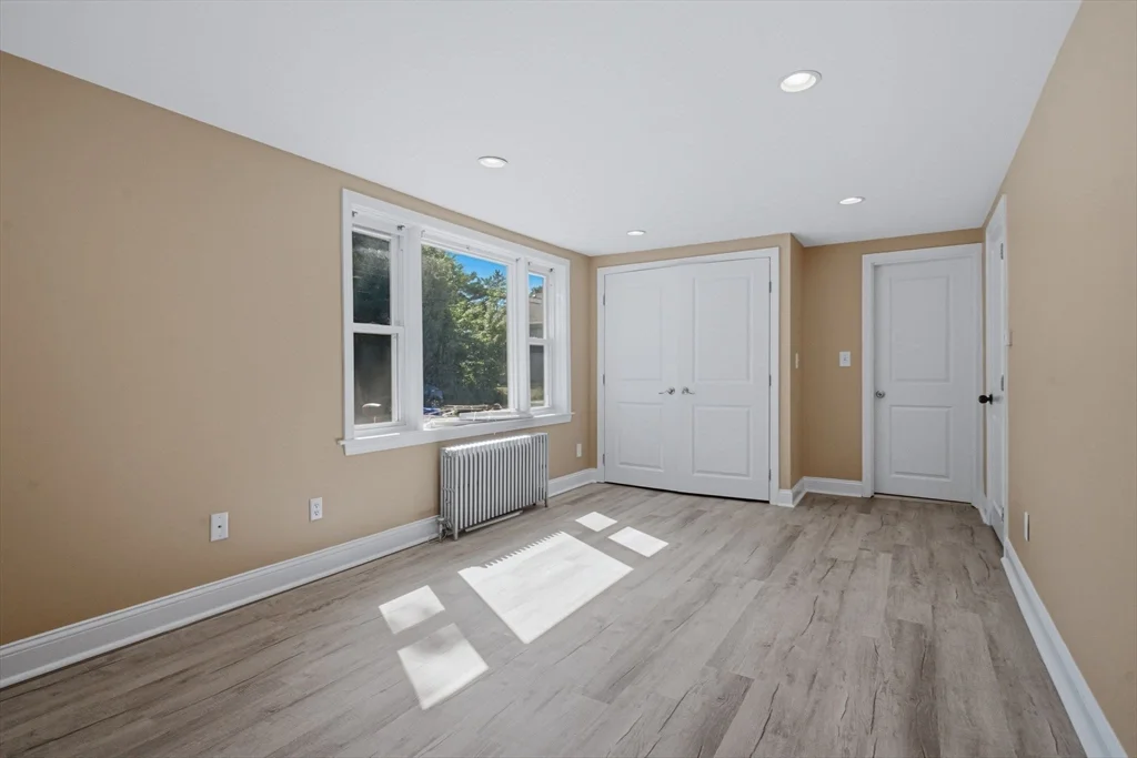 4 bed, 2 bath apartment for rent at 70 Riverside Ave, Attleboro — photo 14 of 42