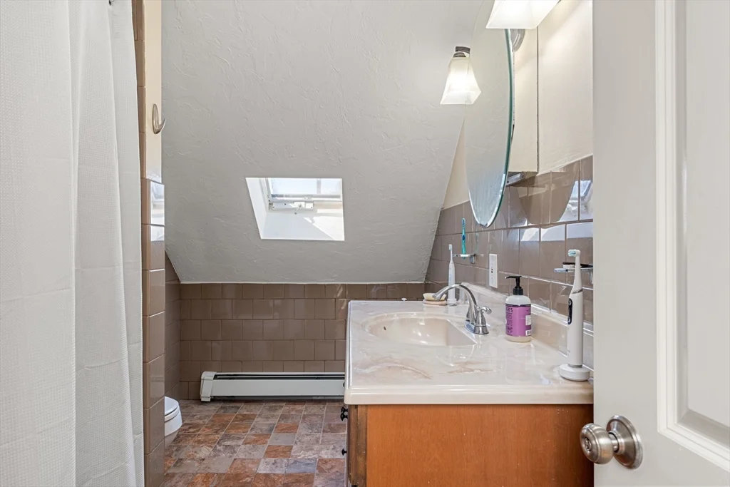 3 bed, 2 bath apartment for rent at 70 Rutland St Unit 3, South End — photo 20 of 29