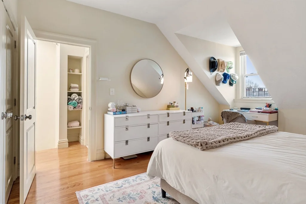 3 bed, 2 bath apartment for rent at 70 Rutland St Unit 3, South End — photo 12 of 29