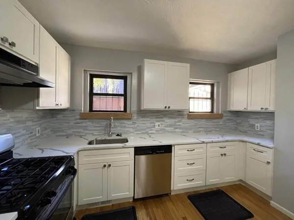 2 bed, 1 bath apartment for rent at 70 Rutland St Unit A, South End — photo 4 of 30