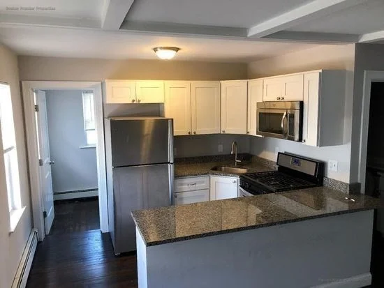 2 bed, 1 bath apartment for rent at 70 Safford Unit 2, Quincy — photo 3 of 12