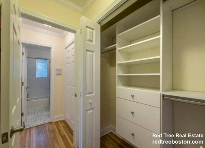 1 bed, 1 bath apartment for rent at 70 Saint Paul St Unit 4, Coolidge Corner — photo 6 of 12