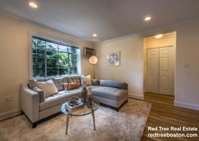 1 bed, 1 bath apartment for rent at 70 Saint Paul St Unit 4, Coolidge Corner