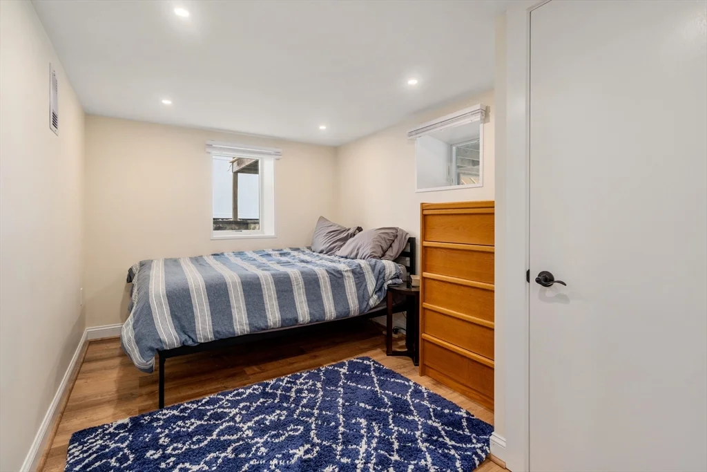 3 bed, 2 bath apartment for rent at 70 Smith Ave Unit 1, West Newton — photo 17 of 17