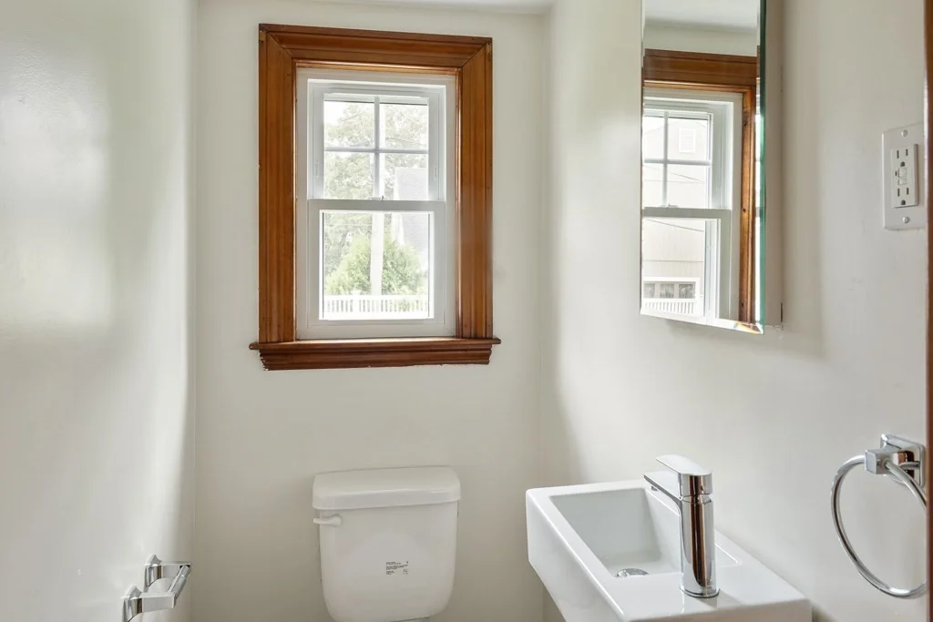 4 bed, 2.5 bath apartment for rent at 70 South Border Rd Unit 1, Medford — photo 8 of 35