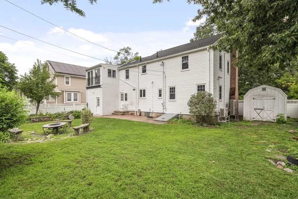 4 bed, 2.5 bath apartment for rent at 70 South Border Rd Unit 1, Medford — photo 34 of 35