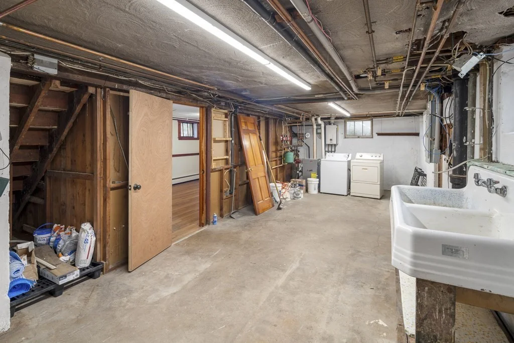 4 bed, 2.5 bath apartment for rent at 70 South Border Rd Unit 1, Medford — photo 30 of 35