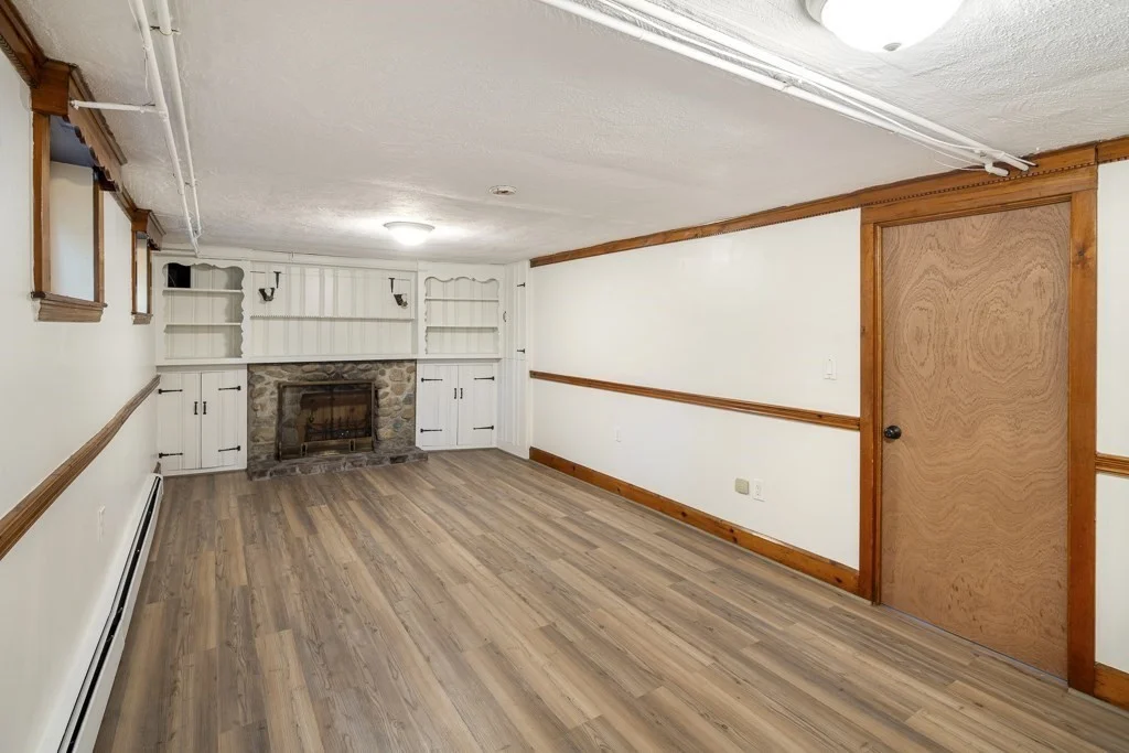 4 bed, 2.5 bath apartment for rent at 70 South Border Rd Unit 1, Medford — photo 29 of 35