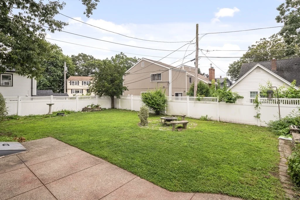 4 bed, 2.5 bath apartment for rent at 70 South Border Rd Unit 1, Medford — photo 32 of 35