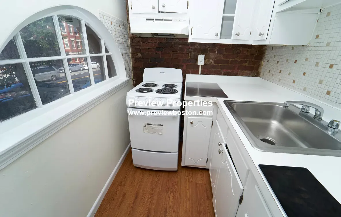 1 bed, 1 bath apartment for rent at 70 South Huntington Ave Unit 04P, Jamaica Plain — photo 10 of 15