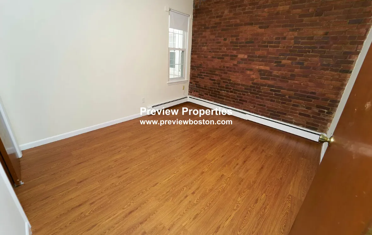 1 bed, 1 bath apartment for rent at 70 South Huntington Ave Unit 04P, Jamaica Plain — photo 5 of 15