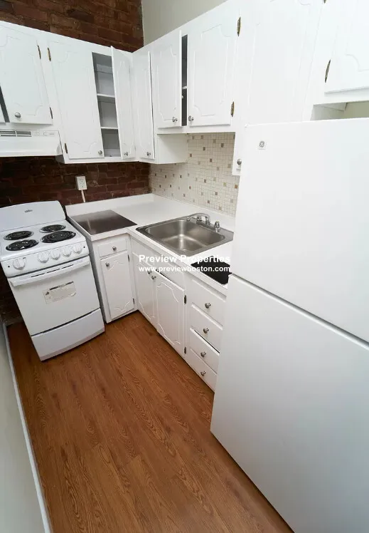 1 bed, 1 bath apartment for rent at 70 South Huntington Ave Unit 04P, Jamaica Plain — photo 9 of 15