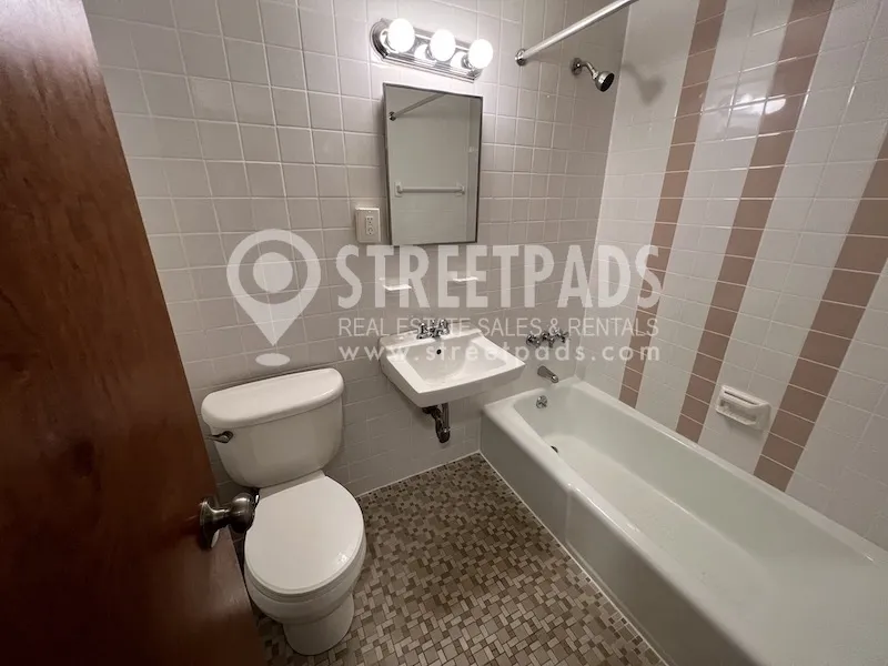 1 bed, 1 bath apartment for rent at 70 South Huntington Ave Unit 15, Mission Hill — photo 16 of 19