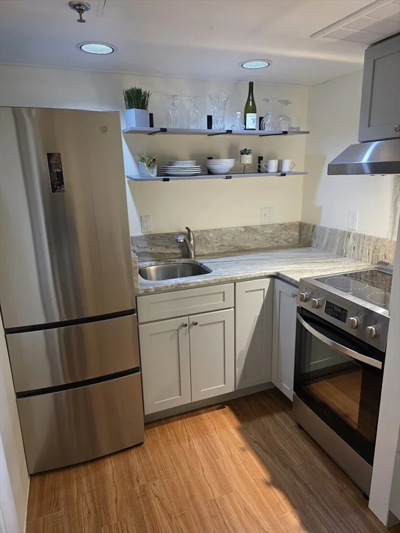 1 bed, 1 bath apartment for rent at 70 Southbridge St, Unit 504, Worcester — photo 2 of 23