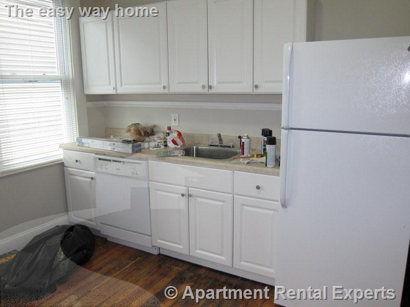 3 bed, 2 bath apartment for rent at 70 Spring St Unit 1, East Cambridge — photo 6 of 8