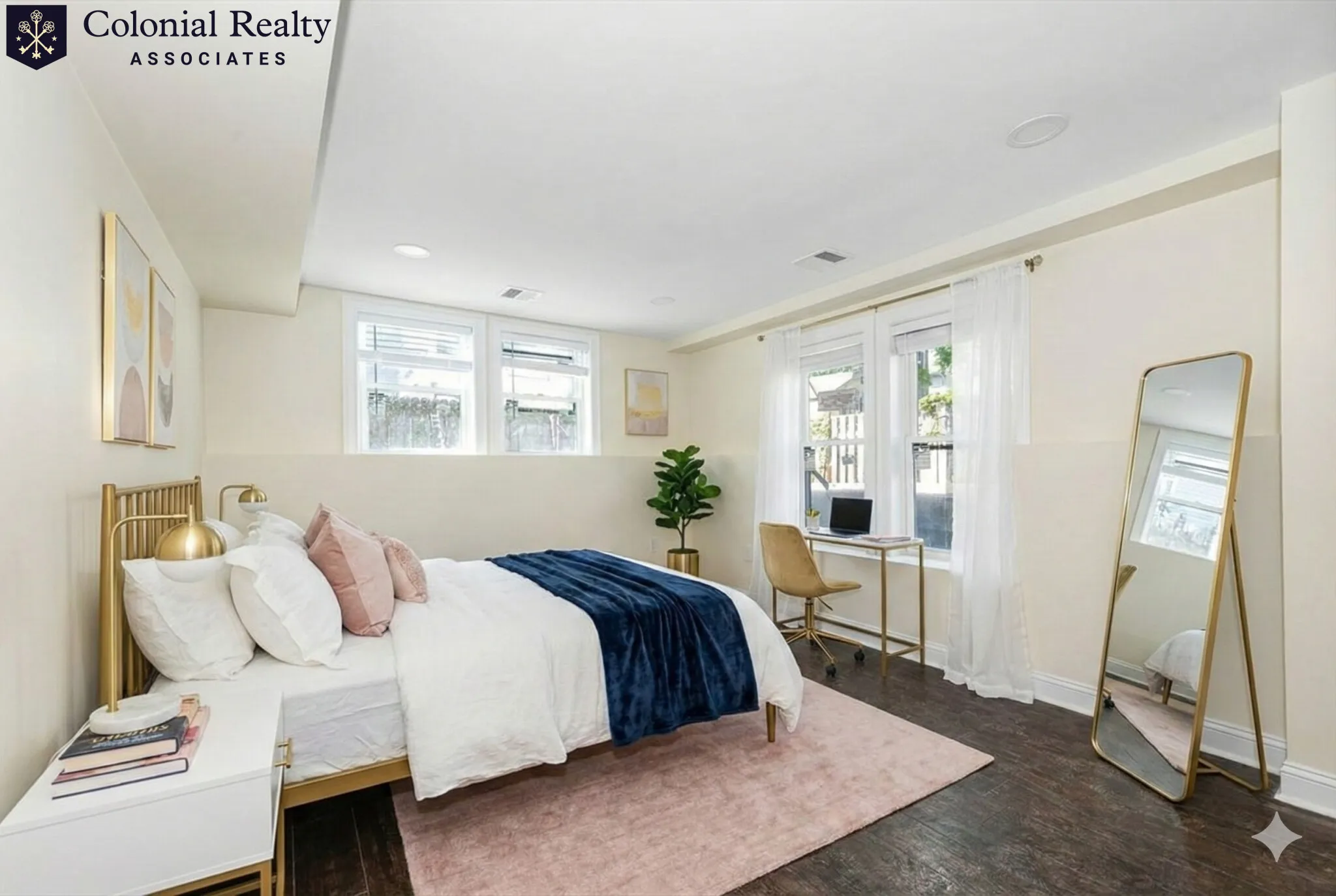 5 bed, 5.5 bath apartment for rent at 70 Stanley Ave Unit Ave, South Medford — photo 5 of 27