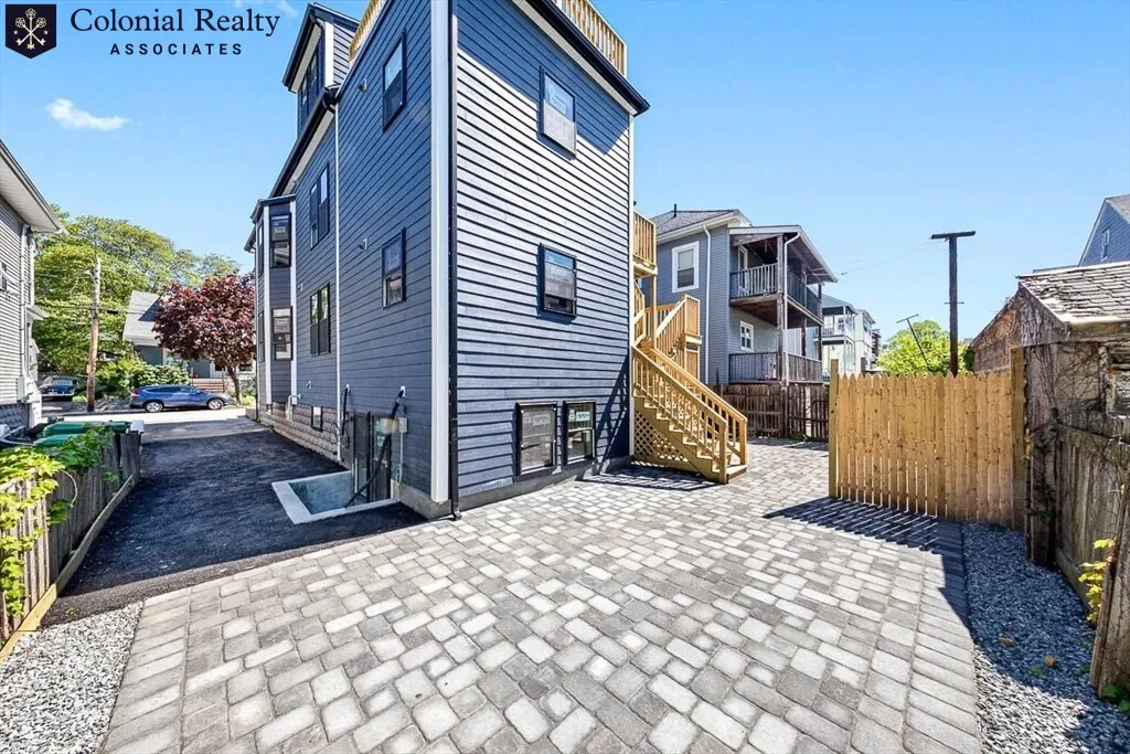 5 bed, 5.5 bath apartment for rent at 70 Stanley Ave Unit Ave, South Medford — photo 23 of 27