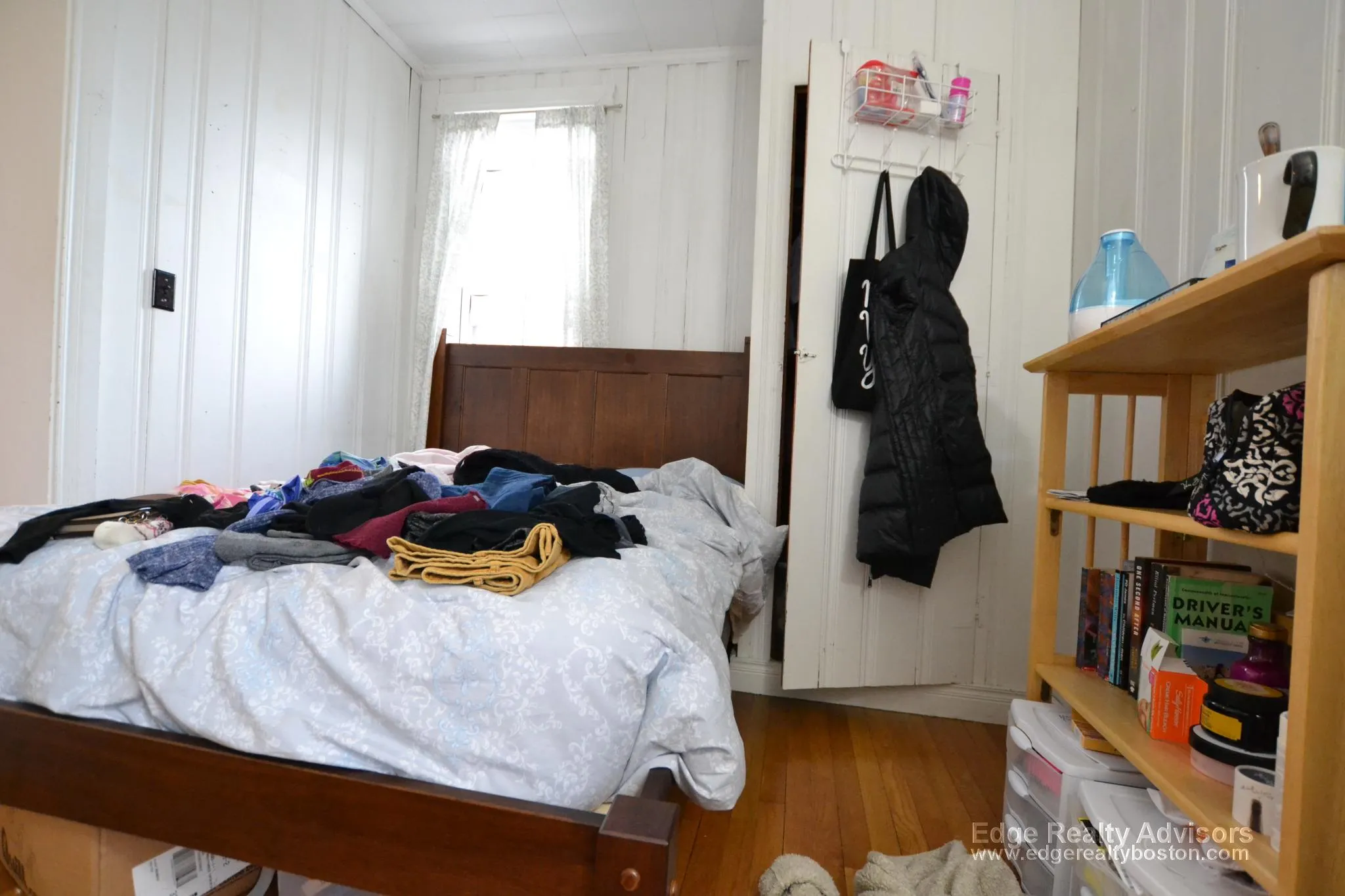 3 bed, 1 bath apartment for rent at 70 Strathmore Rd Unit 10, Brighton — photo 7 of 7
