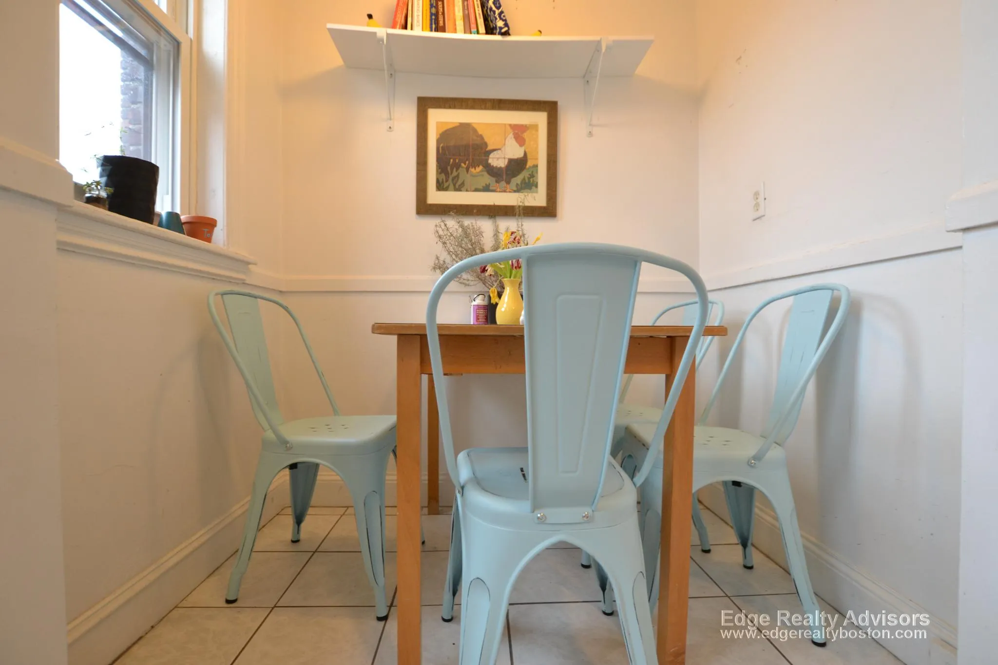 3 bed, 1 bath apartment for rent at 70 Strathmore Rd Unit 10, Brighton — photo 4 of 7
