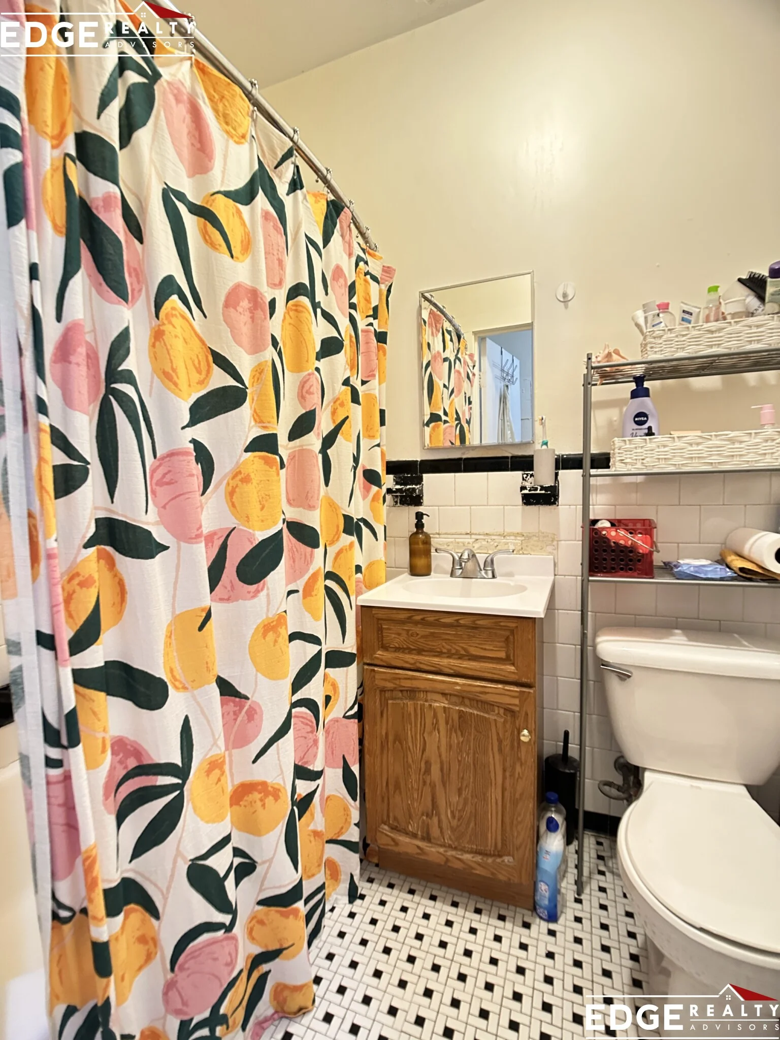 Studio bed, 1 bath apartment for rent at 70 Strathmore Rd Unit 11, Brighton — photo 5 of 5