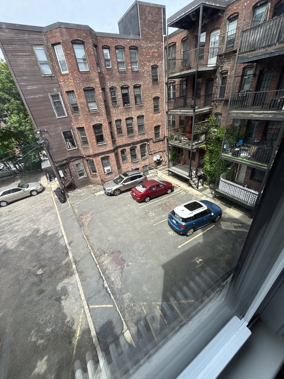1 bed, 1 bath apartment for rent at 70 Strathmore Rd Unit 9B, Brighton — photo 18 of 20
